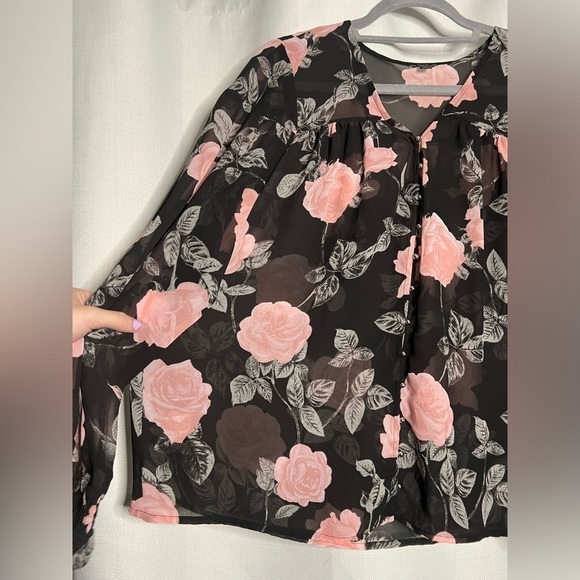 Guess Black and Pink Floral Sheer Long Sleeve Blouse Large - Picture 7 of 10